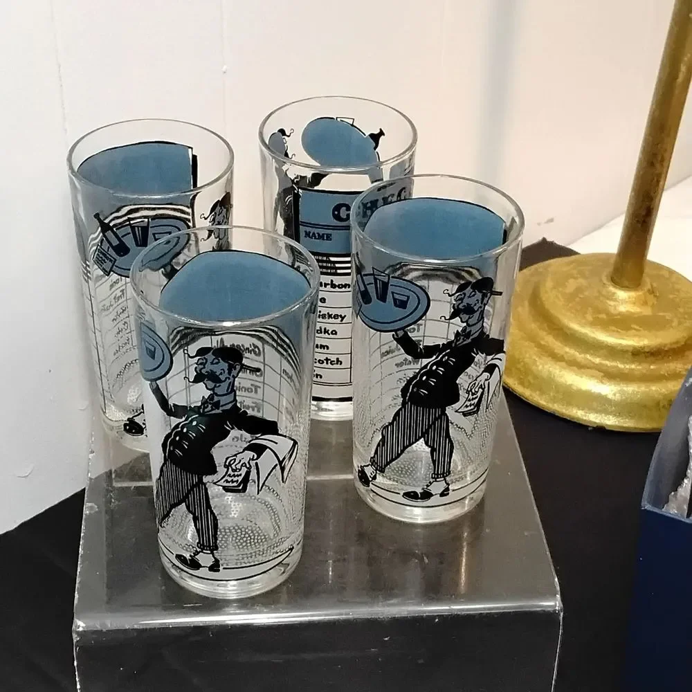 Vintage MCM Cartoon Character Glass Set with Blue Accents Set 0f 4